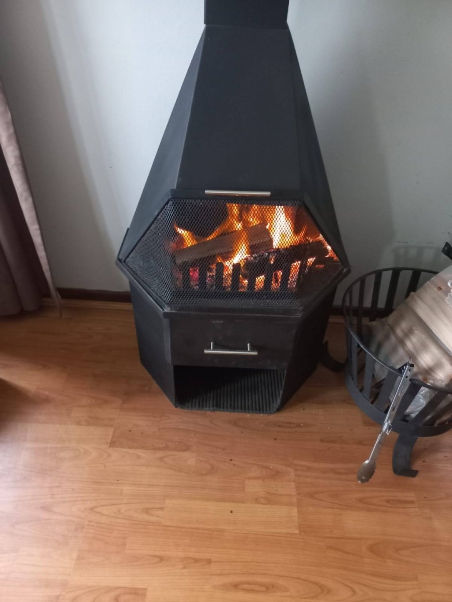 3 Bedroom Property for Sale in Rooi Rivier Rif Western Cape